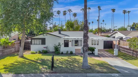 4214 N 35th Pl, Phoenix, AZ 85018