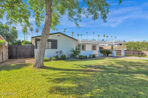 4214 N 35th Pl, Phoenix, AZ 85018 photo 2