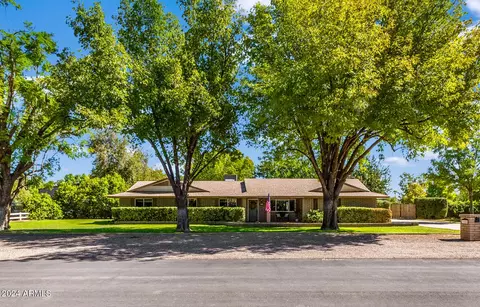 1045 S 131st St, Gilbert, AZ 85233
