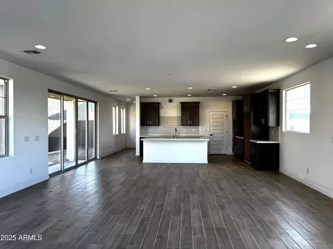 Living - 25944 N 22nd Ln, Phoenix, AZ 85085 photo 3 of 7