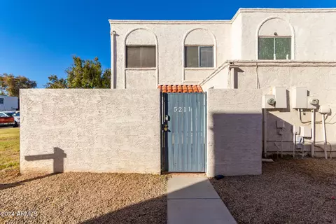 5211 N 42nd Ln, Phoenix, AZ 85019