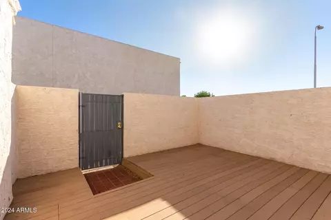 5211 N 42nd Ln, Phoenix, AZ 85019 photo 15