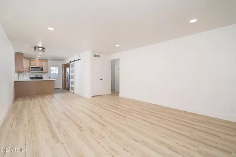 810 E Colter St #5, Phoenix, AZ 85014 photo 3