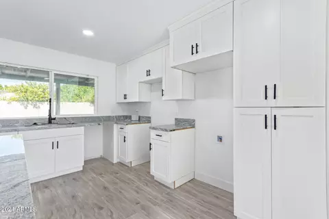 2608 E Michelle Dr, Phoenix, AZ 85032 photo 16