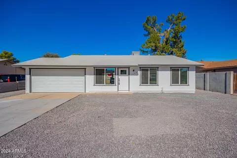 2608 E Michelle Dr, Phoenix, AZ 85032 photo 2