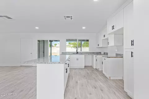 2608 E Michelle Dr, Phoenix, AZ 85032 photo 15