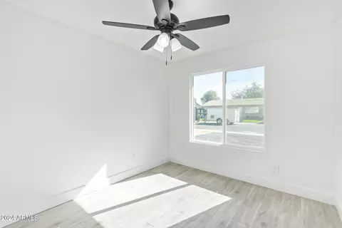 2608 E Michelle Dr, Phoenix, AZ 85032 photo 29