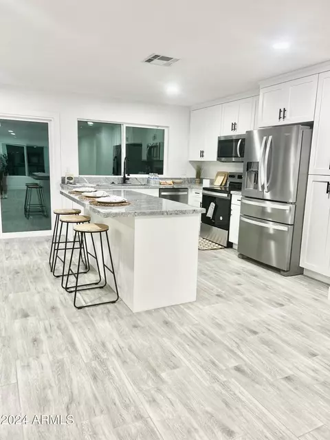2608 E Michelle Dr, Phoenix, AZ 85032 photo 27