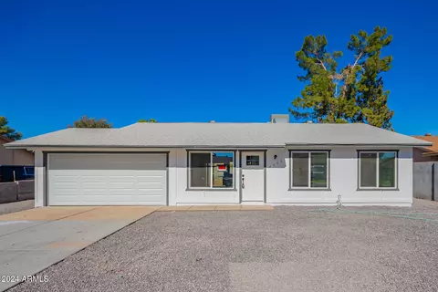 2608 E Michelle Dr, Phoenix, AZ 85032