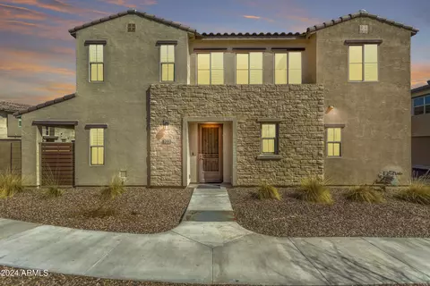 756 E Zion Dr #103, Gilbert, AZ 85297