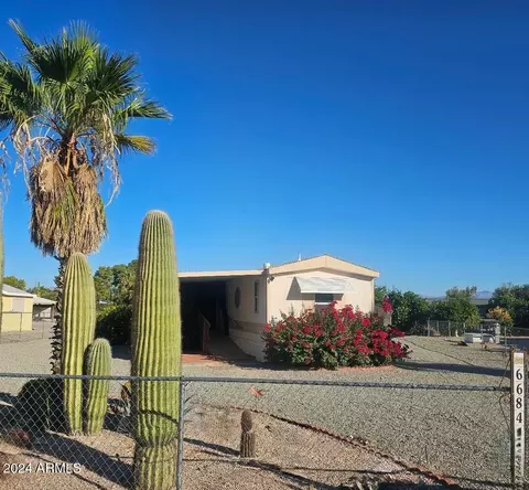 66841 Capri Ln, Salome, AZ 85348