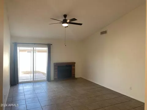 7964 W Devonshire Ave, Phoenix, AZ 85033 photo 9