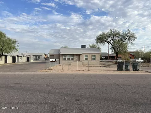 34 W Tamarisk St, Phoenix, AZ 85041