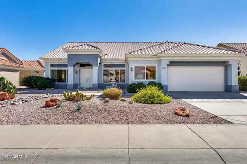 14019 W Gunsight Dr, Sun City West, AZ 85375