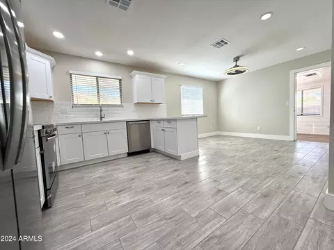 2230 S Belaire Rd, Apache Junction, AZ 85119 photo 9