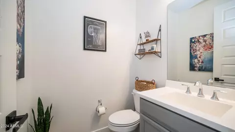 3855 E Shannon St, Gilbert, AZ 85295 photo 23