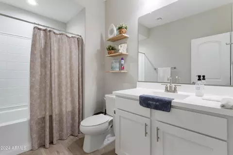 9006 W Luke Ave, Glendale, AZ 85305 photo 25
