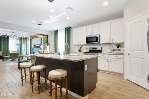9006 W Luke Ave, Glendale, AZ 85305 photo 9