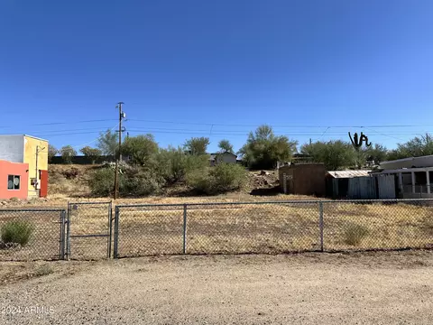 34283 S Bertha St #5, Black Canyon City, AZ 85324