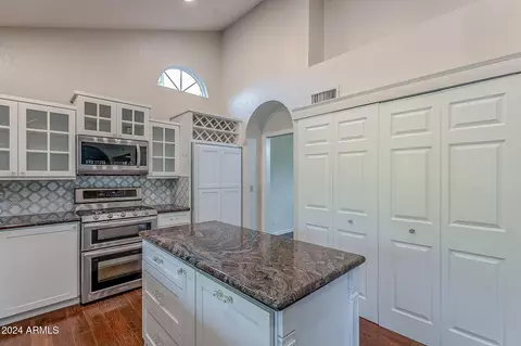 1946 E Dawn Dr, Tempe, AZ 85284 photo 6