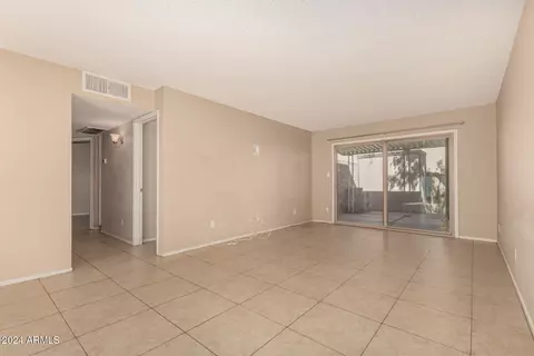 1822 E Center Ln #B, Tempe, AZ 85281 photo 5
