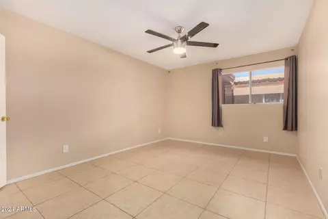1822 E Center Ln #B, Tempe, AZ 85281 photo 11