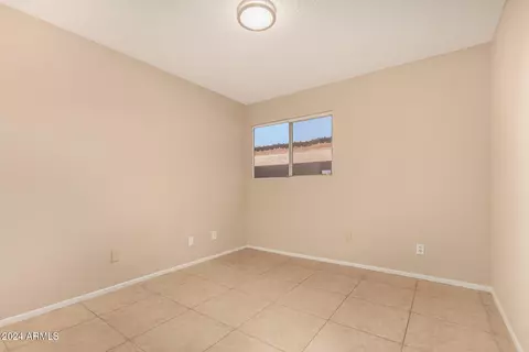 1822 E Center Ln #B, Tempe, AZ 85281 photo 12