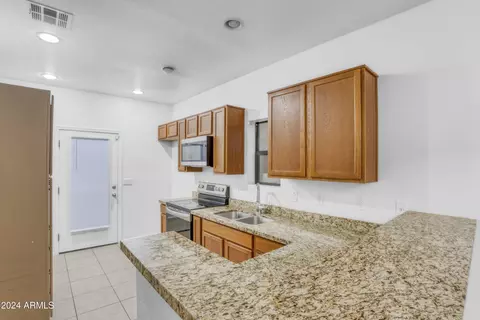 10324 W Devonshire Ave, Phoenix, AZ 85037 photo 13