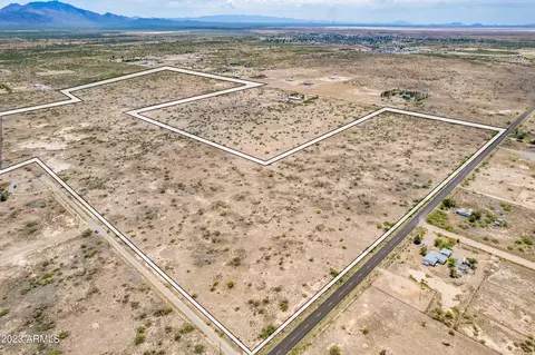 000 W Marguerite Rd #24, Willcox, AZ 85643