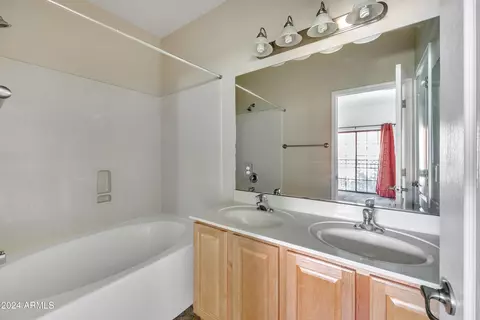 3441 E Avalon Dr, Phoenix, AZ 85018 photo 22