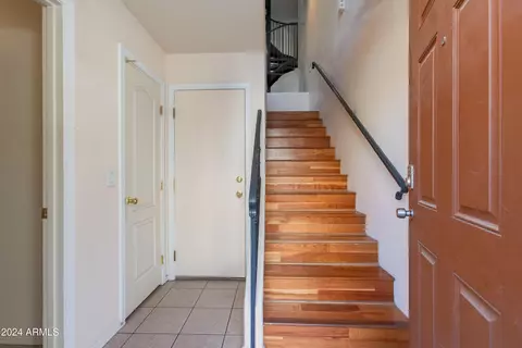 5645 S 21st Pl, Phoenix, AZ 85040 photo 3