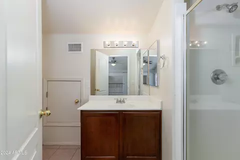 5645 S 21st Pl, Phoenix, AZ 85040 photo 14