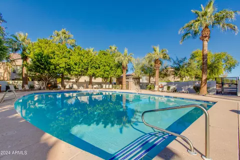 5645 S 21st Pl, Phoenix, AZ 85040 photo 25