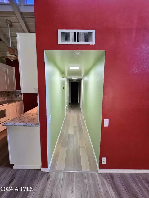 Entry Way - 4731 N 10th St, Phoenix, AZ 85014 photo 1 of 2