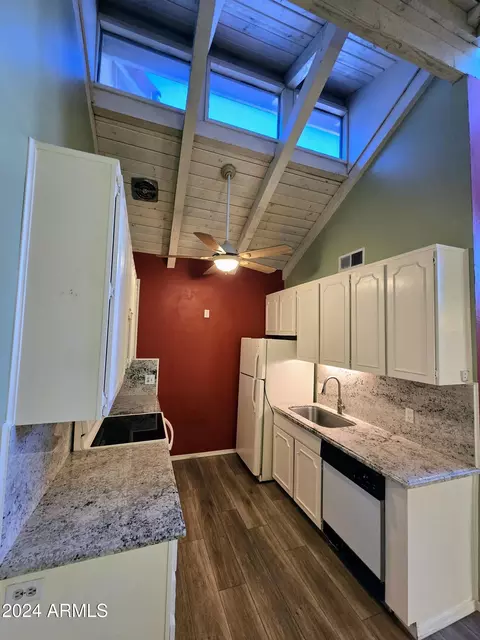 Kitchen - 4731 N 10th St, Phoenix, AZ 85014 photo 1 of 4