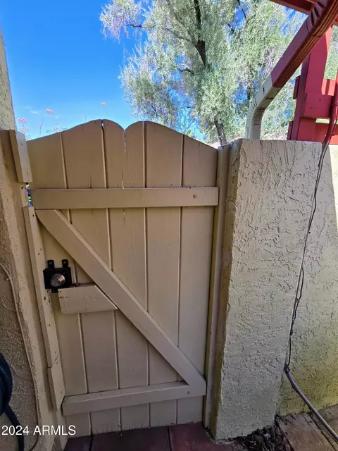 Exterior - 4731 N 10th St, Phoenix, AZ 85014 photo 2 of 16