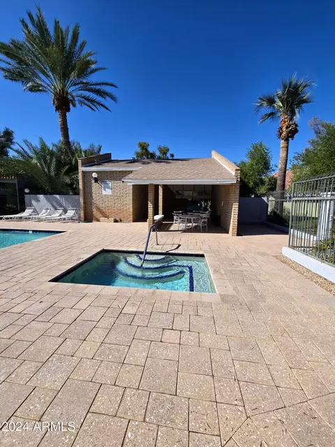Exterior - 4731 N 10th St, Phoenix, AZ 85014 photo 12 of 16