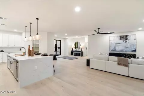 Other - 4841 E Fairmount Ave, Phoenix, AZ 85018 photo 5 of 20