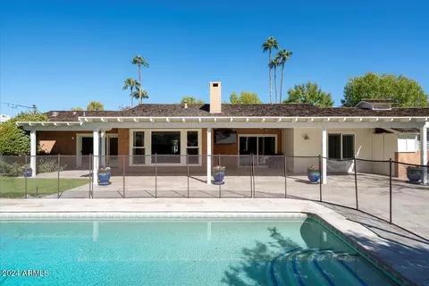 77 E Ocotillo Rd, Phoenix, AZ 85012 photo 33