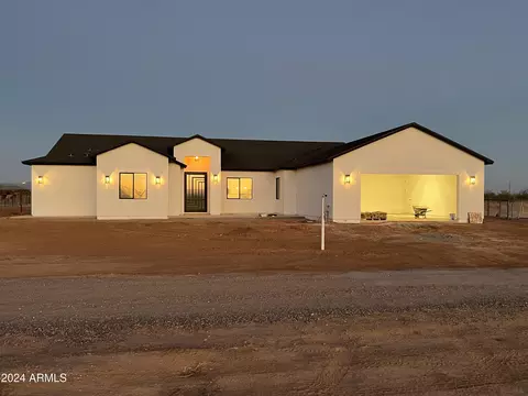 34499 N Elk Run Rd, San Tan Valley, AZ 85143
