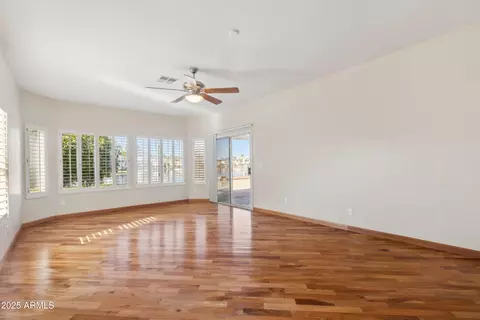 770 S Ocean Dr, Gilbert, AZ 85233 photo 4