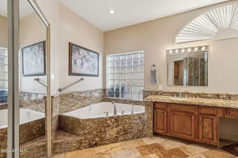 770 S Ocean Dr, Gilbert, AZ 85233 photo 23