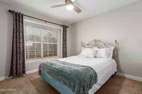 3402 E Sequoia Dr, Phoenix, AZ 85050 photo 18