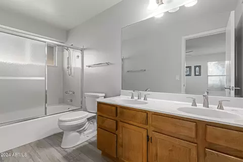 3402 E Sequoia Dr, Phoenix, AZ 85050 photo 17