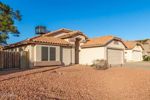 3402 E Sequoia Dr, Phoenix, AZ 85050 photo 4
