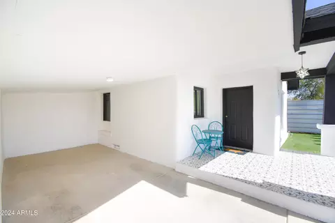 1506 E Monroe St, Phoenix, AZ 85034 photo 3