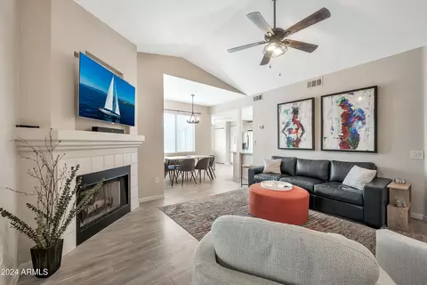 15380 N 100th St #2116, Scottsdale, AZ 85260
