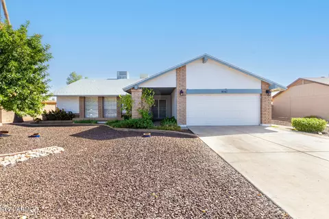 4047 W Villa Rita Dr, Glendale, AZ 85308