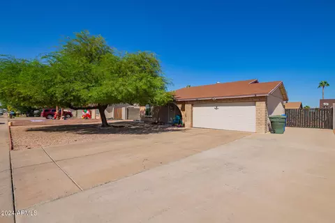 3820 W Grovers Ave, Glendale, AZ 85308