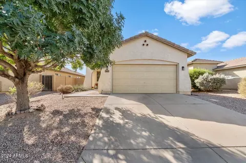 2079 W Kristina Ave, San Tan Valley, AZ 85142